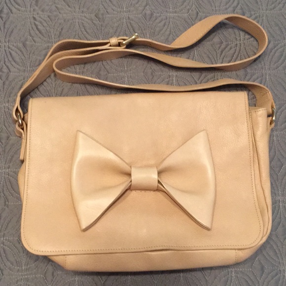 Valentino Red V crossbody bag - Picture 2 of 7